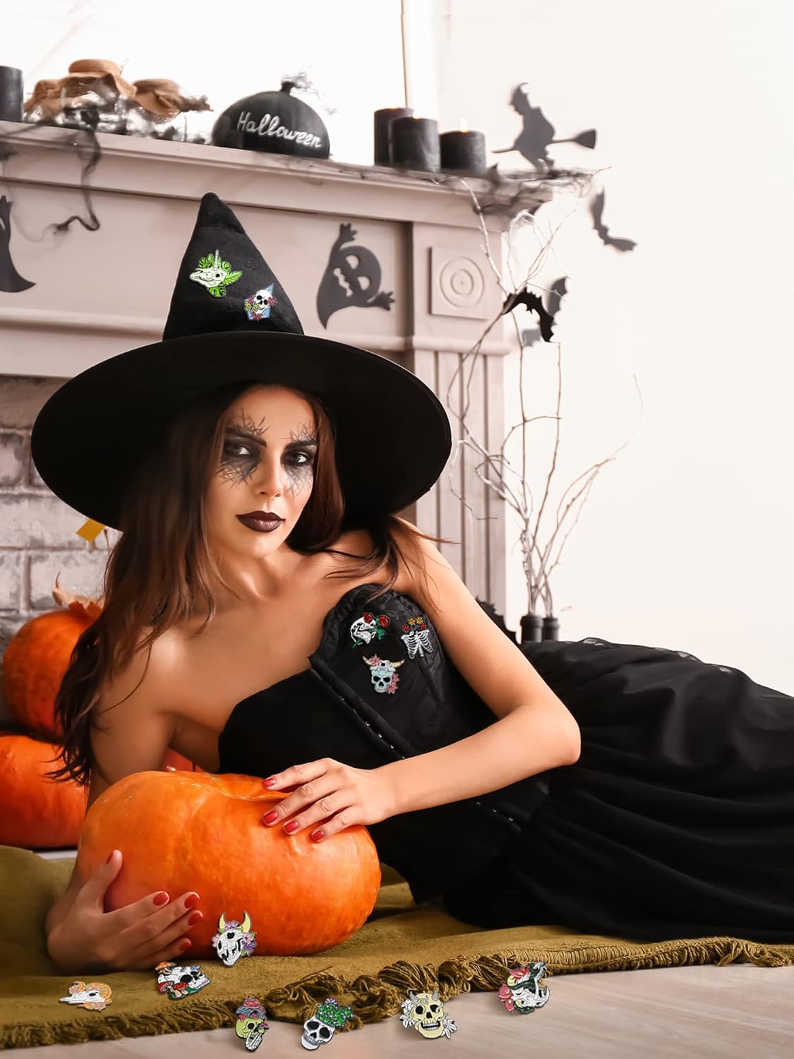 BBTO 20 Pieces Enamel Pins Skull Spooky Skeleton Enamel Pins Set Black Decorative Cartoon Goth Skull Horror Dark Brooch Cute Lapel Buttons for Jacket Backpack Hat Halloween